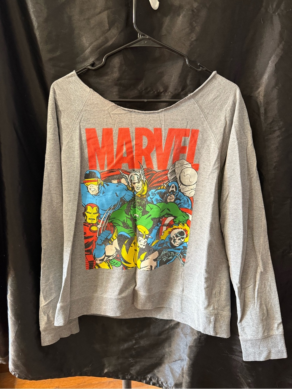 Marvel Women’s ' Long Sleeve Graphic Top - Gray